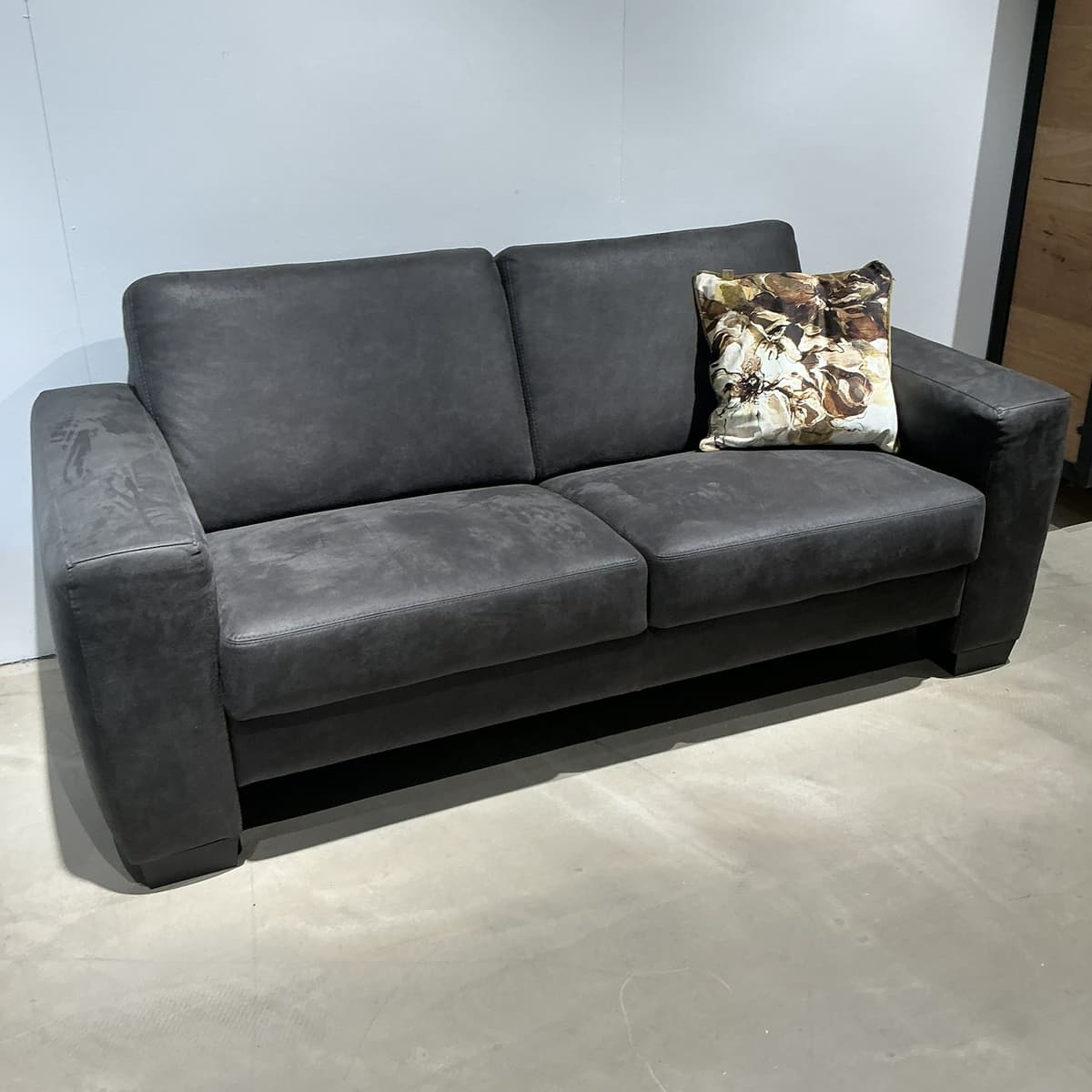 Showroommodel Bank Otis - 1