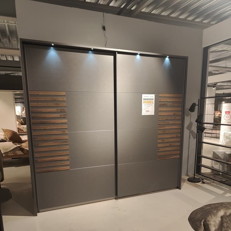 Showroommodel Barea Zweefdeurkast