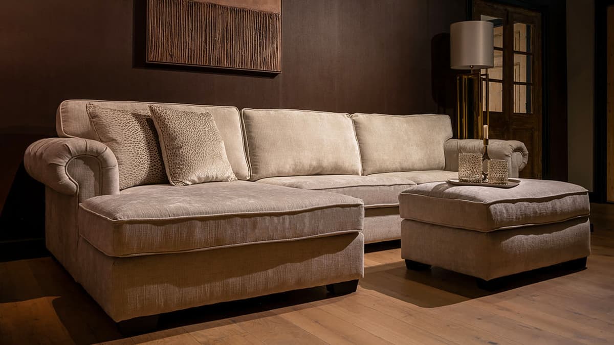 Bank San Remo - UrbanSofa - 6